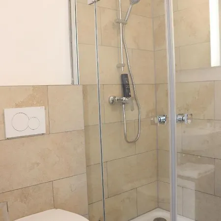 - Self Check-in Otel Bergtheim