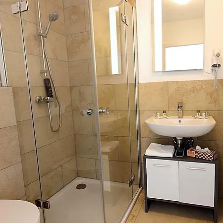 - Self Check-in Otel Bergtheim