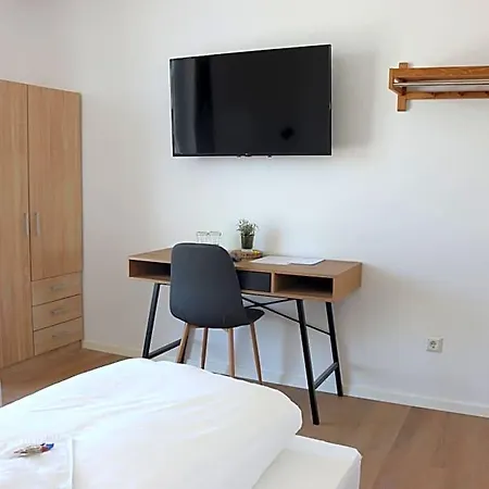 - Self Check-in Otel Bergtheim